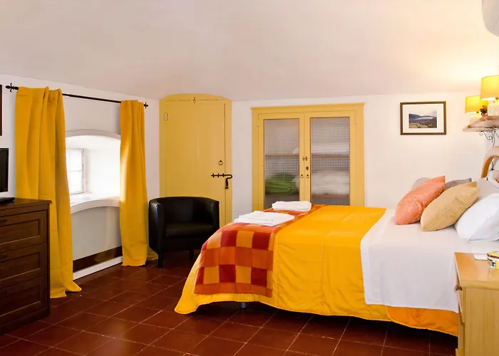 Antico Monastero Di Bed and Breakfast 4*