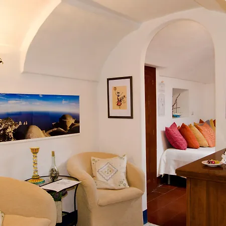 Antico Monastero Di 3*