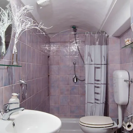 Antico Monastero Di Bed & Breakfast 4*