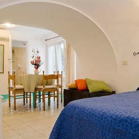 Antico Monastero Di 4*