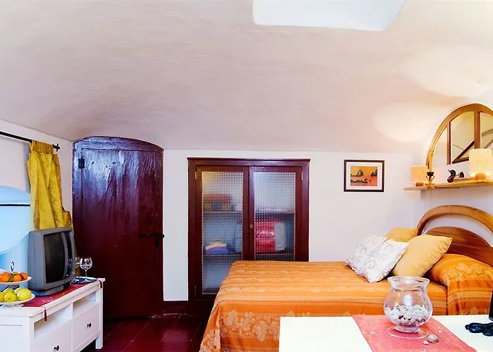 アンティコ モナステロ ディ