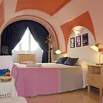 Oda ve Kahvaltı Antico Monastero Di 4*