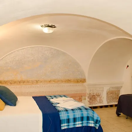 Antico Monastero Di فندق مبيت وإفطار أناكابْري