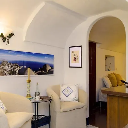 فندق مبيت وإفطار Antico Monastero Di 2*
